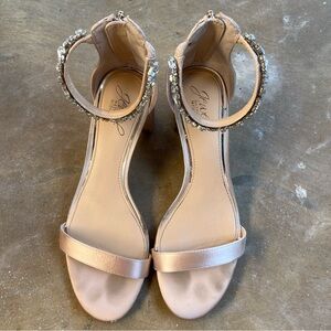 JEWEL BY BADGELY MISCHKA